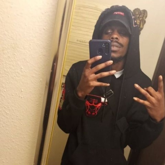 Meet your Posher, Ricky - Picture 1 of 1